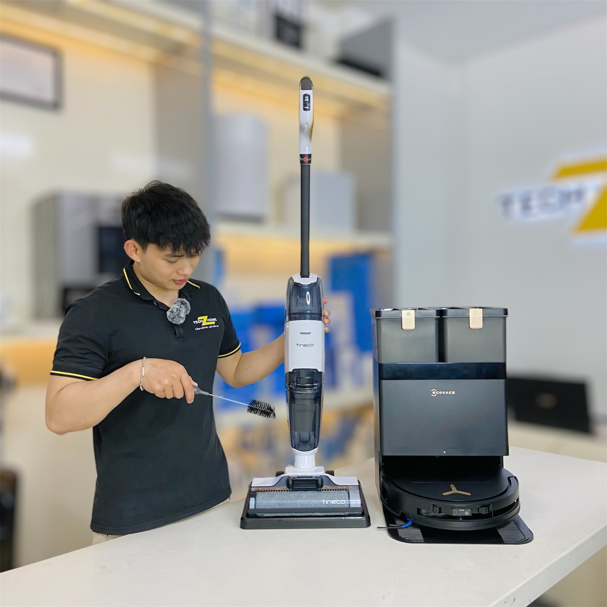 Mua robot hút bụi trả góp