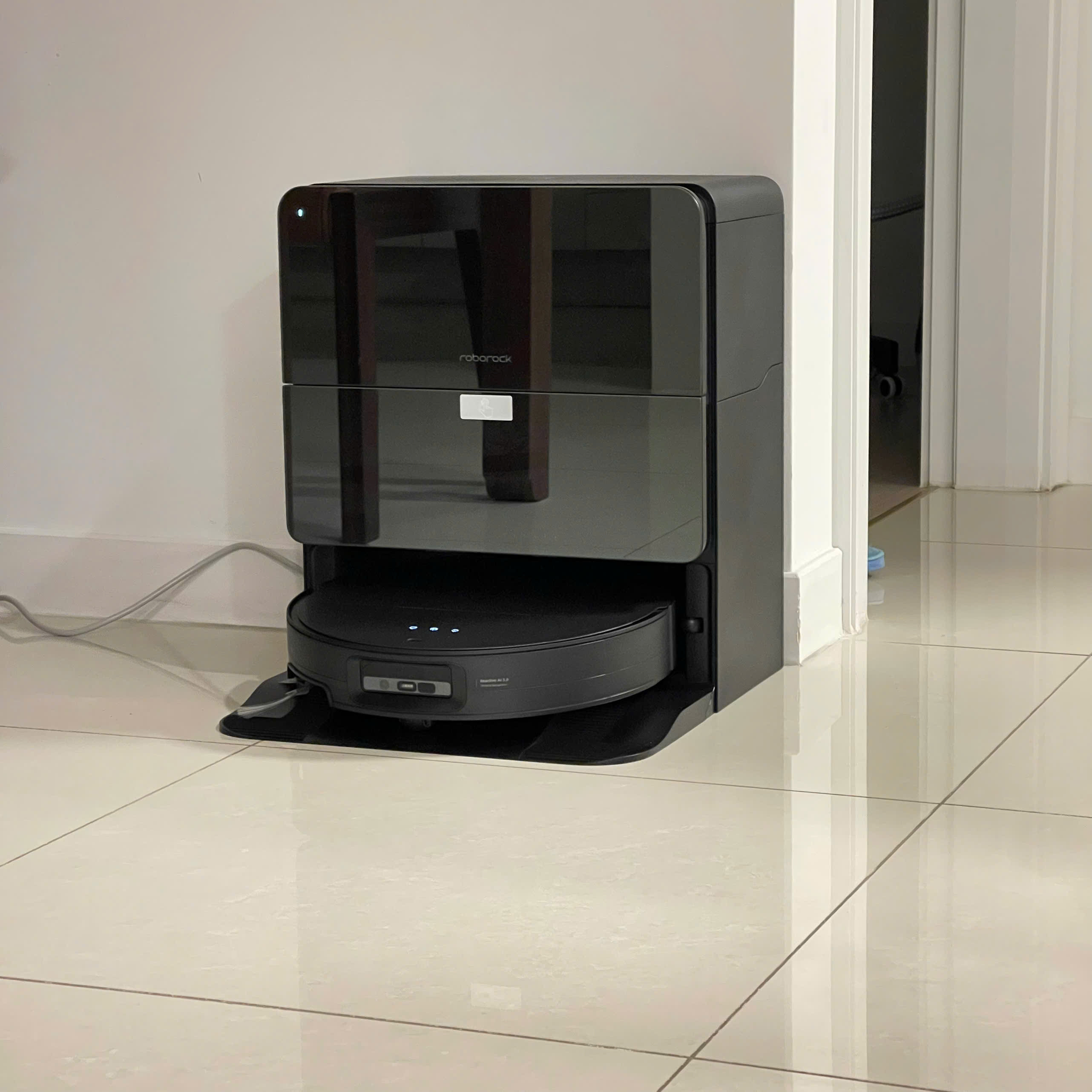 Quà tặng Roborock Saros 10