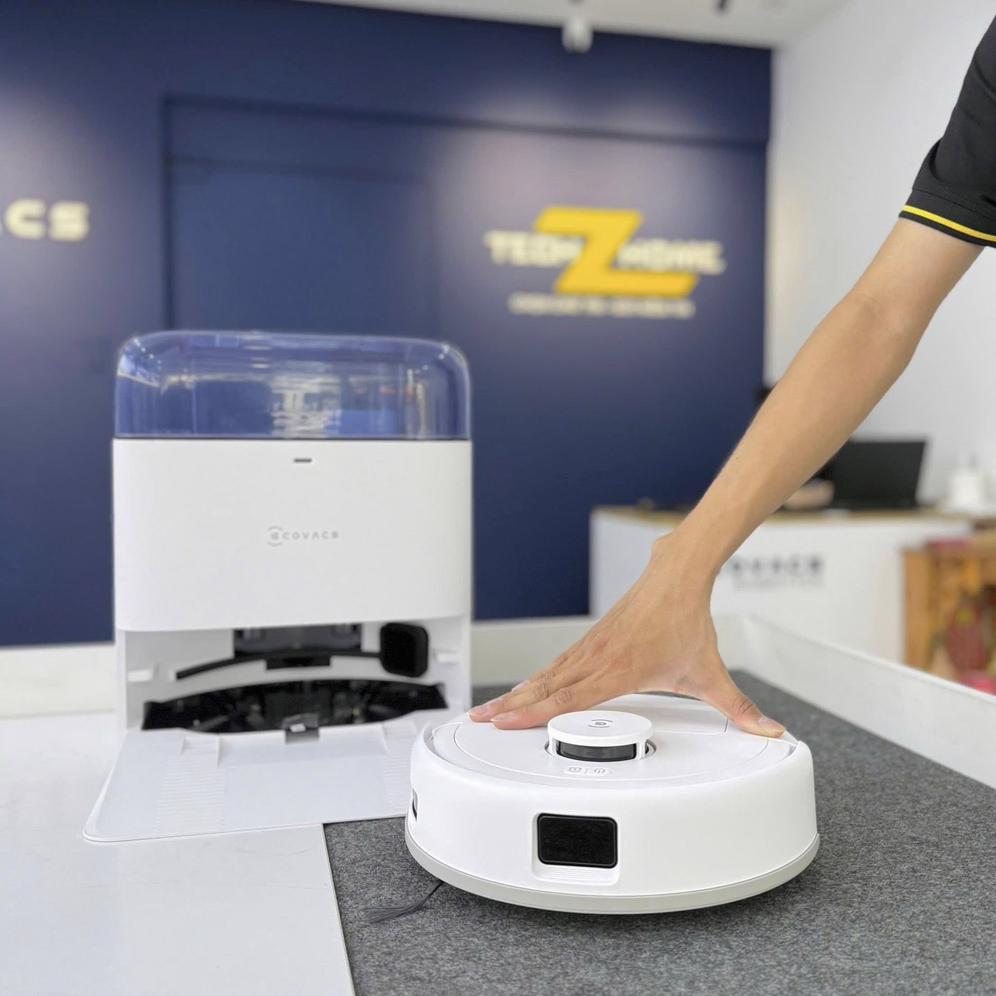Ảnh thực tế Deebot Mini tại Techzhome