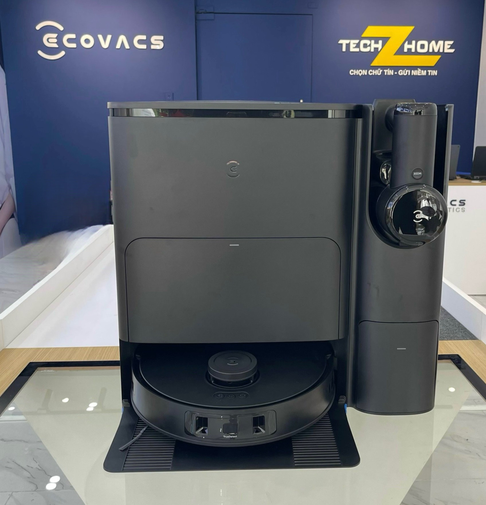 Ecovacs T30S COmbo tại Techzhome