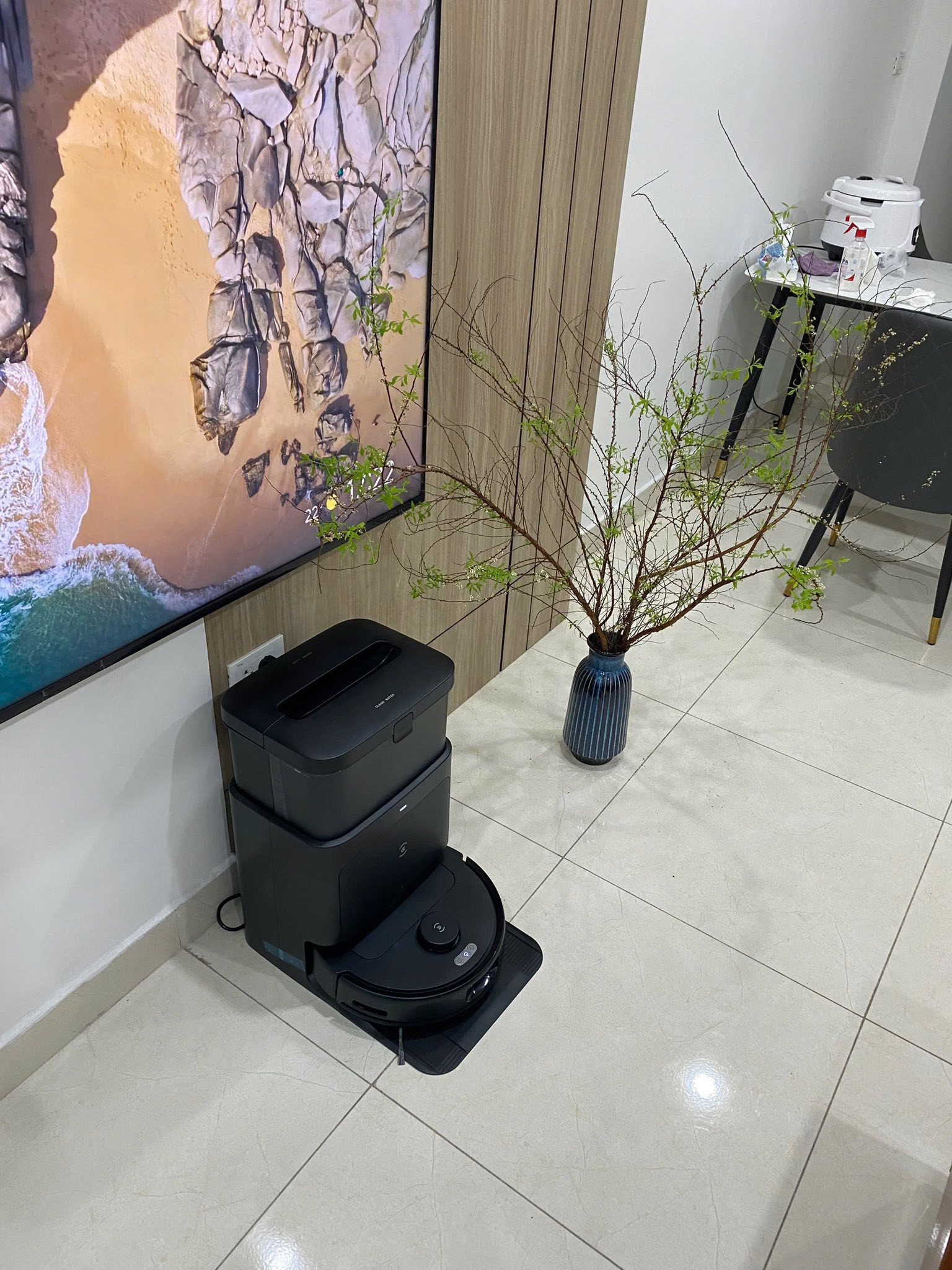 Ecovacs Deebot N30 Pro Omni Techzhome – Thiết kế đột phá, công nghệ toàn diện